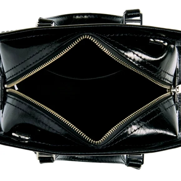 Marc JacobsBlack Leather Satchel.